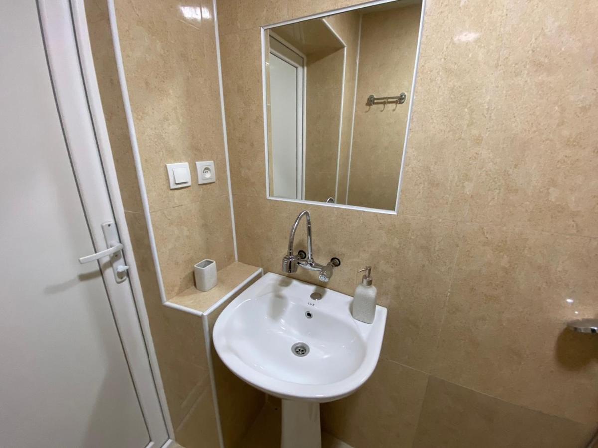 Guesthouse Luka Kutaisi Eksteriør bilde