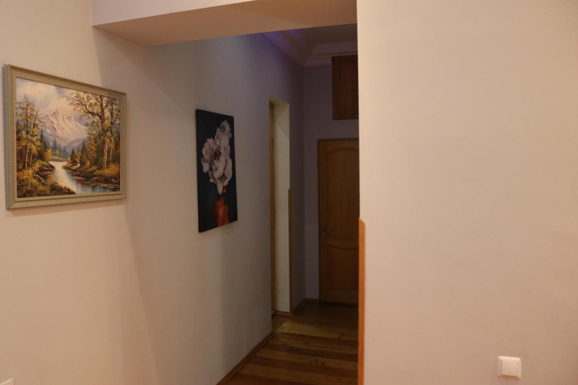 Guesthouse Luka Kutaisi Eksteriør bilde