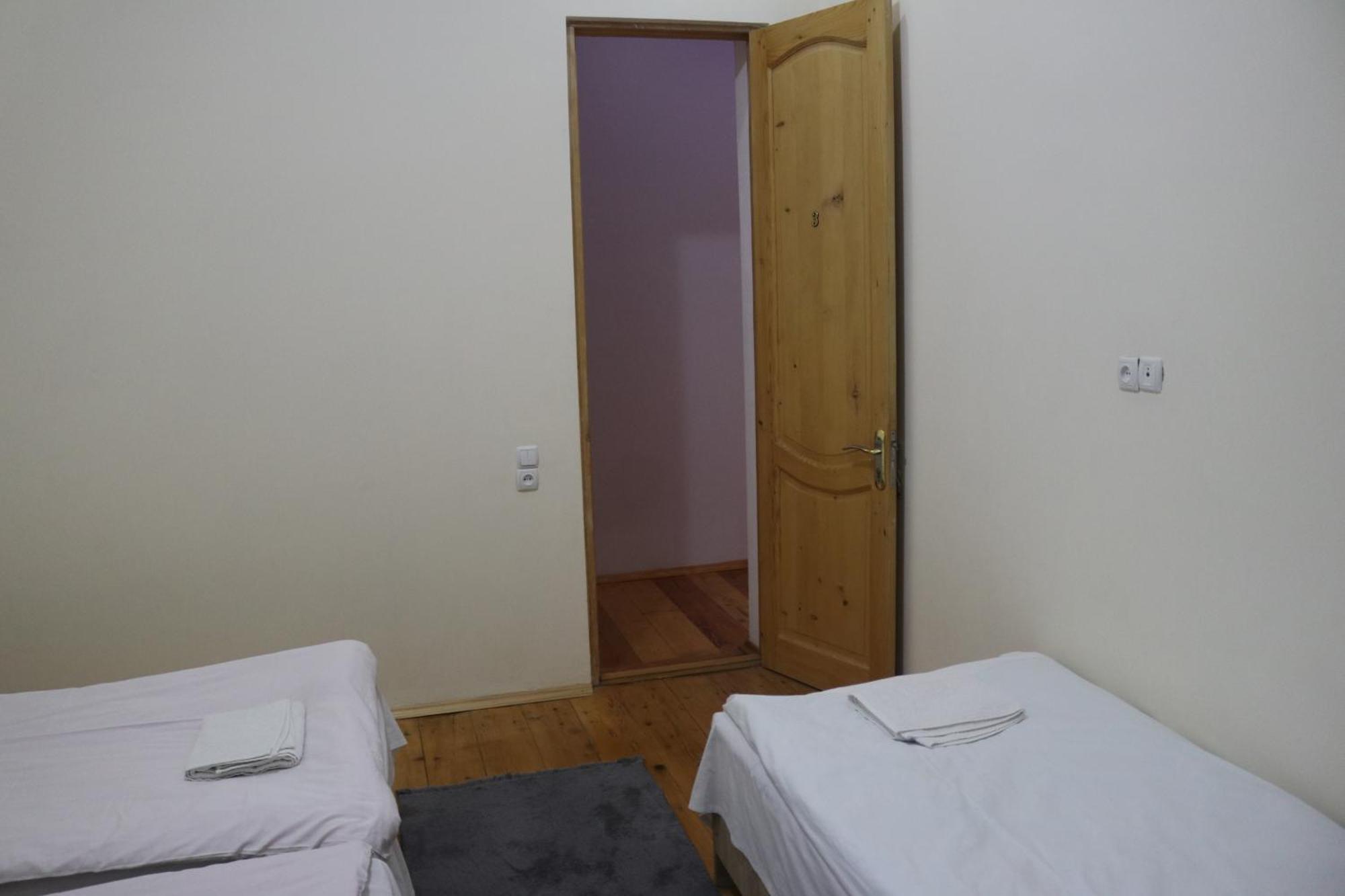Guesthouse Luka Kutaisi Eksteriør bilde