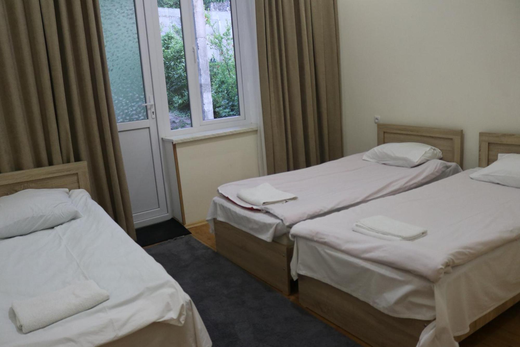 Guesthouse Luka Kutaisi Eksteriør bilde